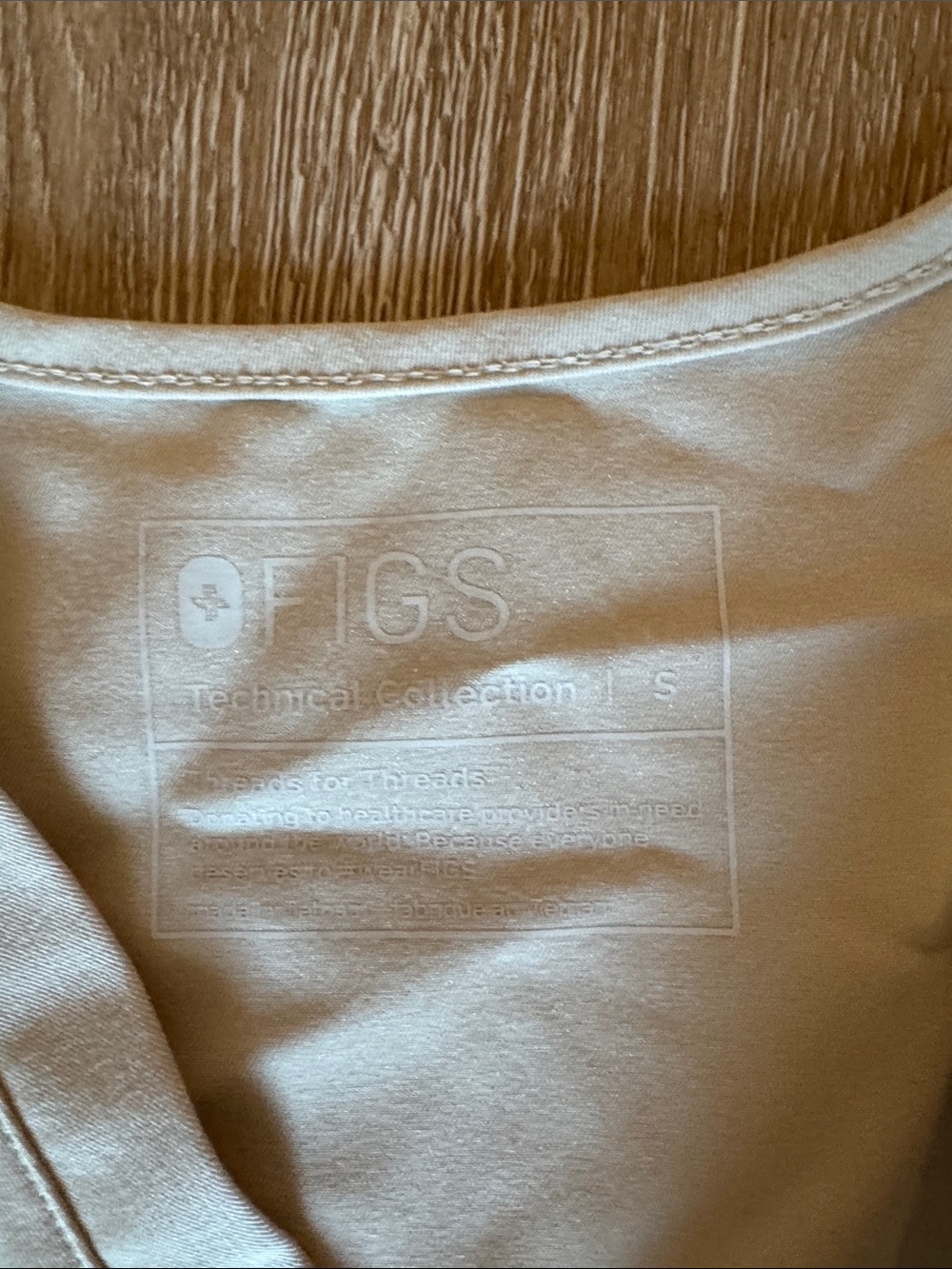 Figs Beige Scrub-Style with Red Drawstring - Picture 3 of 9